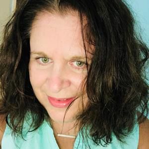 Meet your Posher, Bari